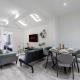 Spacious & Comfortable 3-Bedroom Retreat in NW10, Лондон - Фото 1