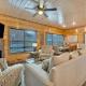 Honeybear Hideaways - Spacious Gatlinburg Cabin with Private Pool, Hot Tub and Game Room, Gatlinburg - Fotografie 1