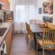 Falk Homes- Luxus Apartments, ideal für Geschäftsreisende & Familien - nahe Messe, im Zentrum Nürnbergs mit Balkon, Arbeitsplatz & Parkplatz, self check-in, Núremberg - Foto 6