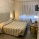 New H Marte 81, Milan - Photo 1