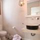 Chic & Modern Apartments with swim access, Hálki (photo 2)