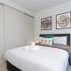 Fantastic Location 2BR in CBD with Pool Gym Sauna, Melbourne (Foto 4)