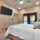 Honeybear Hideaways - Luxury and Spacious Cabin in Smoky Mountain with Indoor Pool, Hot Tub and Game Room Pigeon Forge - Fotografie 3