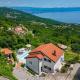 Holiday Home in Icici with Seaview, Balcony, Air condition, WIFI (4683-1), Ičići (Foto 4)