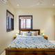 Nakeshatra Villa by VEO - Part of StayVista with Pool, Lawn, Balcony at city center in Udaipur, Udaipur - Foto 10