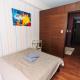 Urban Hideaway Cozy Makati Giggles Swim Gym Park Laugh Eat 3352, Manila - Fotografie 5