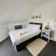 Cosy 3 Bed Apartment Near Birmingham Airport & NEC Perfect for Groups & Contractors!, Birmingham (foto 2)