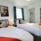 NEC - BHX - HS2 - 4 bed house - 3 bathrooms - Sleeps 8 - Free parking - Birmingham - Travel cot - Pets welcome Marston Green - Фото 9