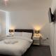 Stunning 4-Bed House in Bridgend, Bridgend (zdjęcie 2)