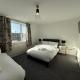 Stunning 4-Bed House in Bridgend, Bridgend (zdjęcie 4)