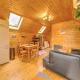 Wooden chalet in Carinthia near bathing lakes Liebenfels - Foto 7