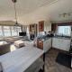 Sunnymede - B8 on Fantasy Island caravan with hot tub, WiFi, pet friendly - Meadow Lakes Caravan & Lodge Hire, Ingoldmells - Foto 4