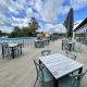 Sunflower Lodge, Pet Friendly, Free Hoburne Passes South Cerney - Photo 10