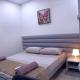 Yendluri's QueenBed Room1 -Kondapur, Lingampalli - Fotografie 10