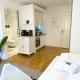 bella casa - Business&Family, 100m zum Konzerteingang Schloß, Parkplatz, SmartTV, Netflix, Waschmaschine,24h Checkin, 30qm, AP 5, Ludwigsburg - Photo 8