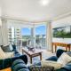 Ocean View 2-Bed with Pools, Spa, Sauna, Gym & BBQ Gold Coast - Foto 1