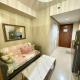 Kathys Crib 11th flr at Shell Residence, Manila - Foto 10