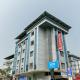 Metro Kochin Business Hotel, Ernakulam - Foto 1