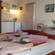 Studio Apartment in Biograd na Moru with Balcony, Air Conditioning, Wi-Fi, Dishwasher (4818-3) - Fotografie 4