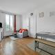 Studio - Sleeps 2 - WiFi - Aircon, Le Kremlin-Bicetre (fotografie 8)