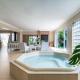 Gem with indoor jacuzzi, Кейптаун - Фото 1