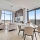 Spacious Corner Retreat 1BR with Stunning Views, Dubaï - Photo 1