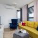 Modern and Bright Apartment with Air Conditioning & Parking by Noclegi Renters Cracovia - Foto 1