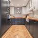 LUXURY Victorian 2 bed 2 bath Flat E14, Лондон - Фото 9