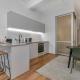 Historic Modern Luxury 1-Bedroom on Queen Street, Окленд - Фото 10