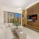 Panoramic 2BR with Pool & Burj View Next to Mall, Dubaï - Photo 2