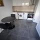 Cozy Private Self-Contained Suite, Oldbawn (фото 9)