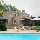 Pierre House with private pool, up to 6 plus 1 young child, near Perdika, Aegina island Perdhika - Foto 1