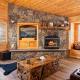Big Bear Getaway - Log Cabin, Hot Tub, Foosball, Deck, Barbecue, Big Bear City - Fotografie 2