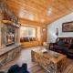 Big Bear Getaway - Log Cabin, Hot Tub, Foosball, Deck, Barbecue, Big Bear City - Fotografie 4