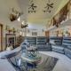 Luxury Lodge in Nature Cozy Scenic Country Home, Glenrock (фото 9)