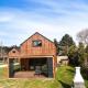 TOP house with private HOT TUB-near sea, lakes and forest