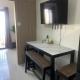 Shore 2 Residences Executive Suite by JMS, Manila - Fotografie 8