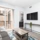 Modern 1BR Condo in Church Yonge Corridor, Toronto (Foto 7)