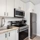 Modern 1BR Condo in Church Yonge Corridor, Toronto (Foto 8)