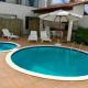 Apto completo a 5 minutos praia Taperapuan, com ar condicionado, piscina e churrasqueira, Porto Seguro - Foto 1