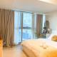 Luxurious Modern BGC Condo at Uptown #upt131h, Manila - Foto 2