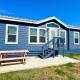 Pet & Family Friendly on the Bay Bolivar Peninsula - Photo 2