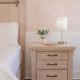 Blue Bear inn, Francestown