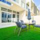 Cozy 2BR Villa in Damac Hills 2 by deleguest, Dubaj - Fotografie 2