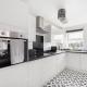 Deluxe Central Windsor Apartment with Free Parking, 4 mins to Windsor Castle and Legoland, 10 mins to Ascot and 12 mins to Heathrow London, Windsor - Foto 9