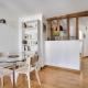 Stunning 1BR Flat with balcony near metro station, Paris - Photo 2