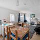 2 Bed Chalet - Sleeps 4 - Parking - Wifi Strathpeffer - Foto 8