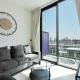 Livbnb-Urban Getaway 1BHK with JVC Skyline View, Дубай - Фото 4