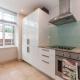 Pass the Keys Spacious 2-Bedroom Flat in the Heart of Kensington, Londýn - Fotografie 9