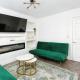 Spacious Stylish House Sleeps 10 in Central Tonbridge, Tonbridge